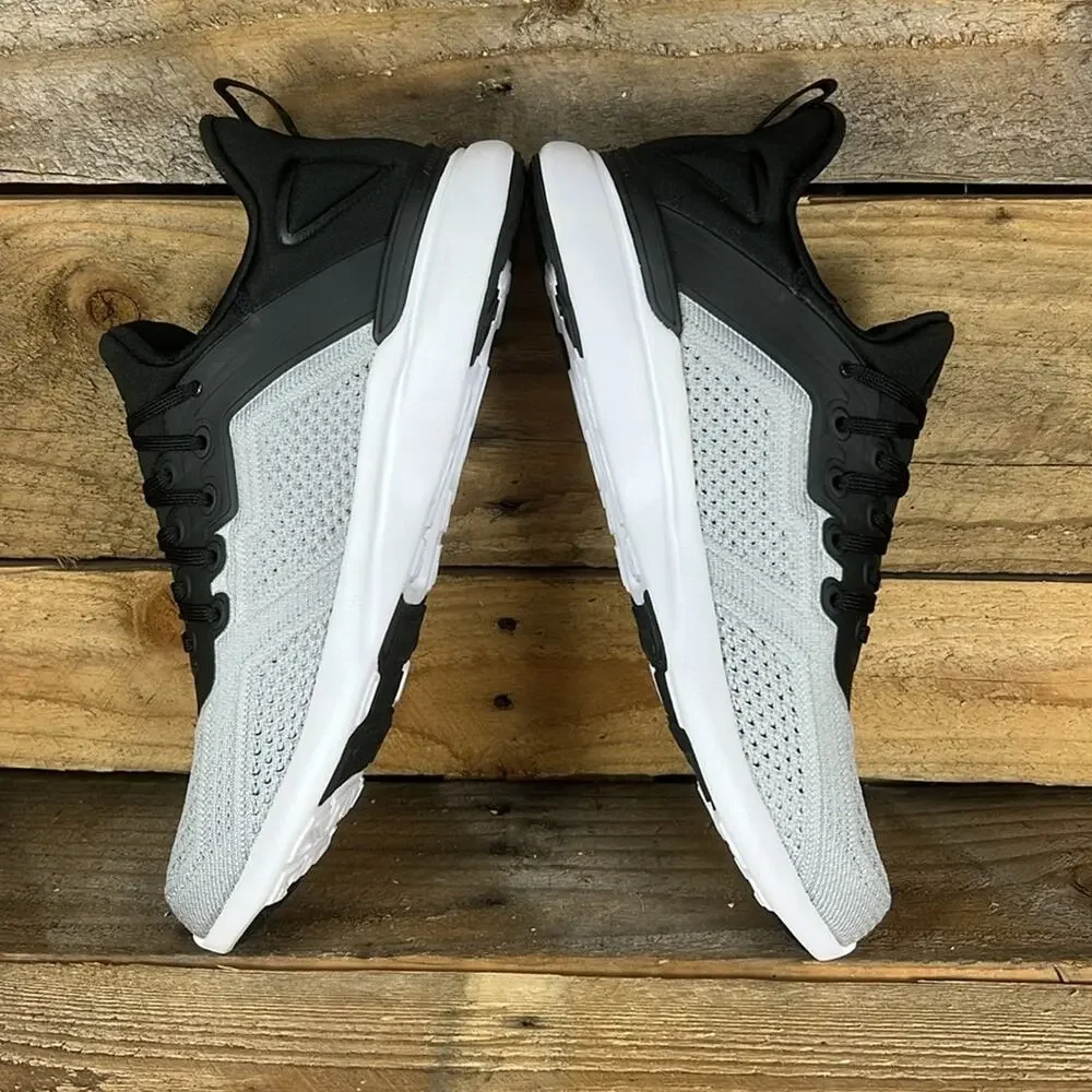 APL Men's Techloom Tracer Sneakers - Black/Cement/White - 7 - New in box